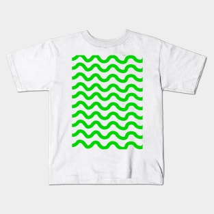 Green horizontal wavy lines pattern Kids T-Shirt